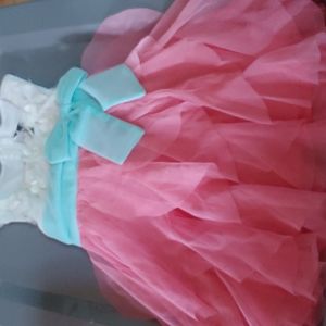 Little girls dress size 2t